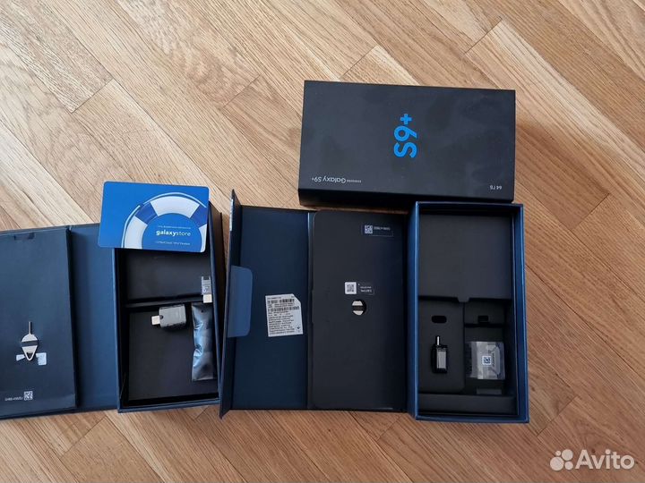 Коробка из - под Самсунг s9+, s8