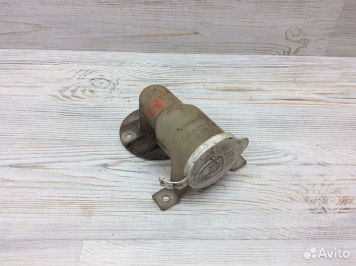 Горловина бачка омывателя Mitsubishi