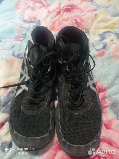 Борцовки asics 42 р