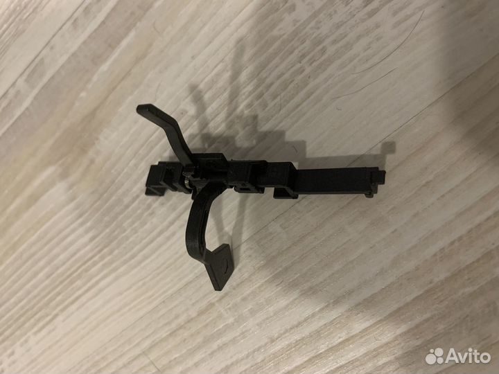 Флажок датчика выхода бумаги JC72-00987A