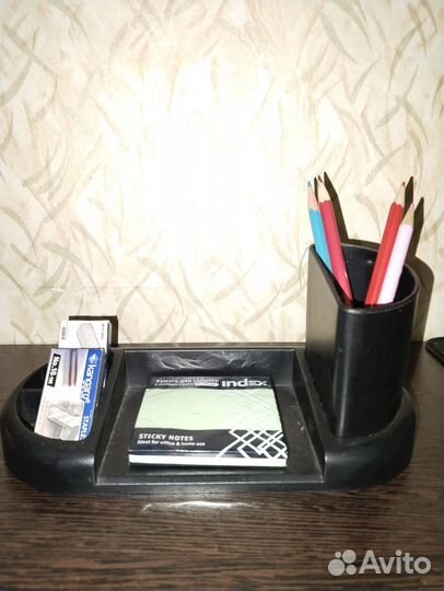 Подставка для канцелярии
