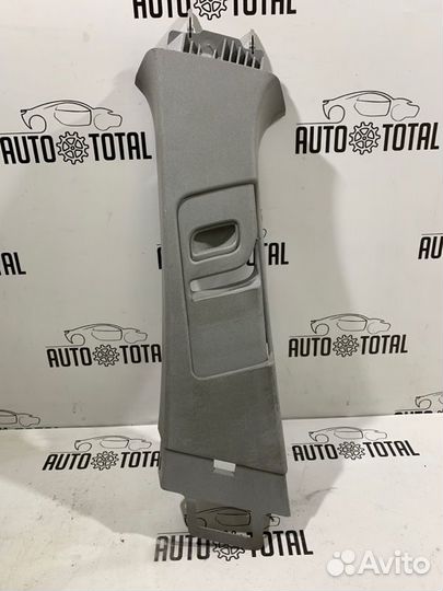 Накладка центральной стойки левая Opel Corsa D