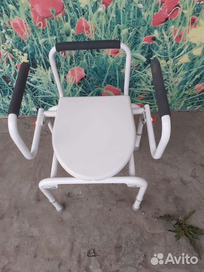 Стул инвалидный