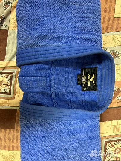 Кимоно для дзюдо синее Mizuno