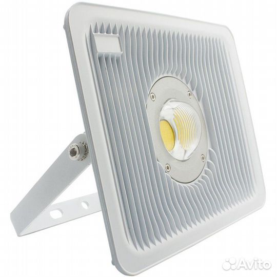 Светодиодный уличный фонарь прожектор цельнометалл