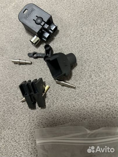 Комплект сетевых разъемов LBB4417-00