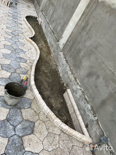 Укладка тротуарной плитки