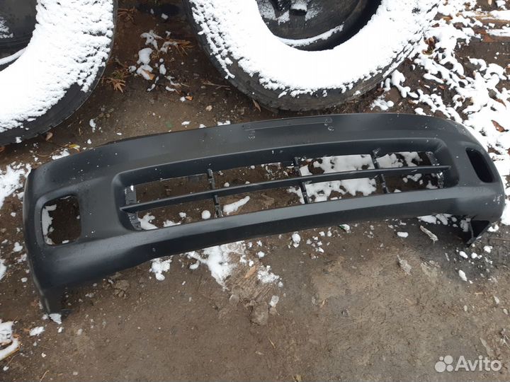 Бампер Bongo 865114E521