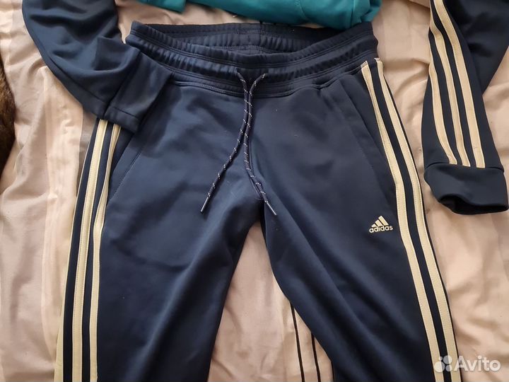 Спортивный костюм adidas