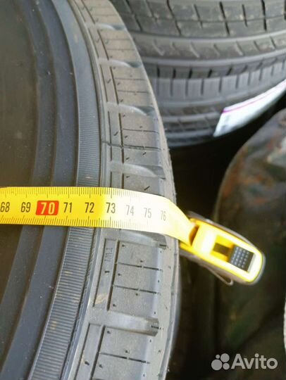 Roadmarch GloryTour 52 7 R16 115N