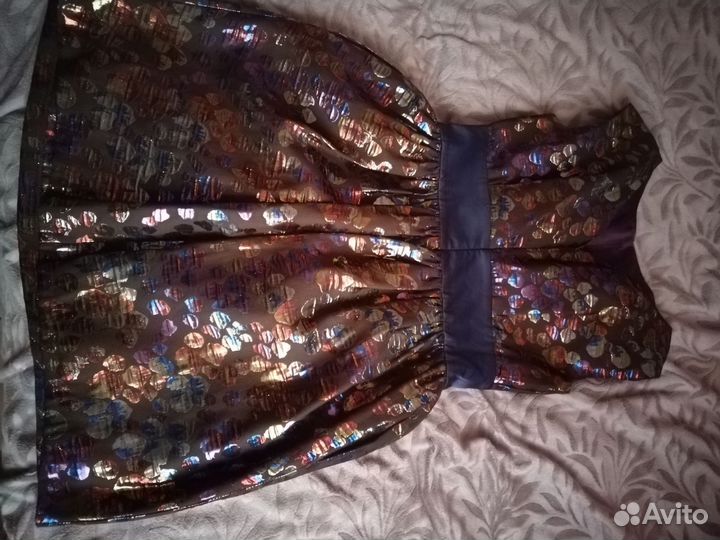 Платье праздничное