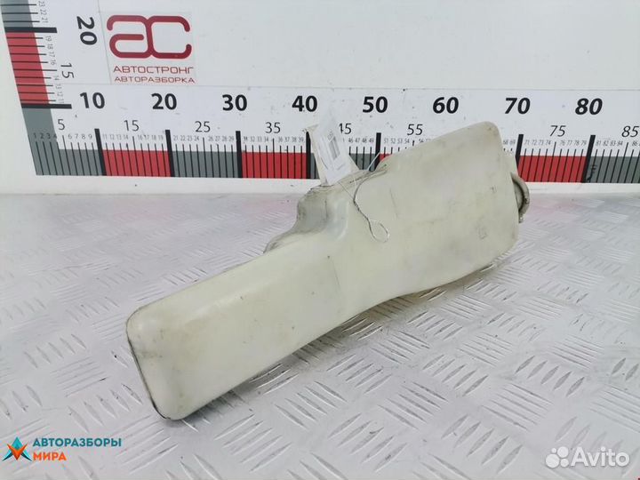Бачок расширительный Mitsubishi Carisma рест. 2001