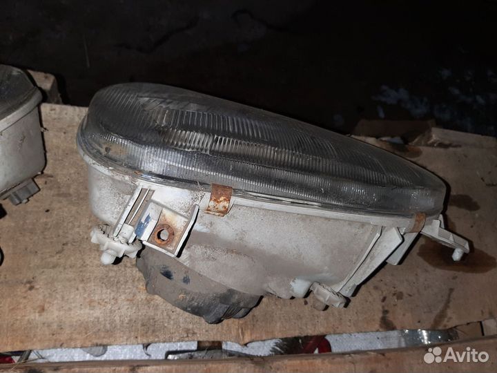 Фольцваген гольф 3 фара левая правая цена за шт