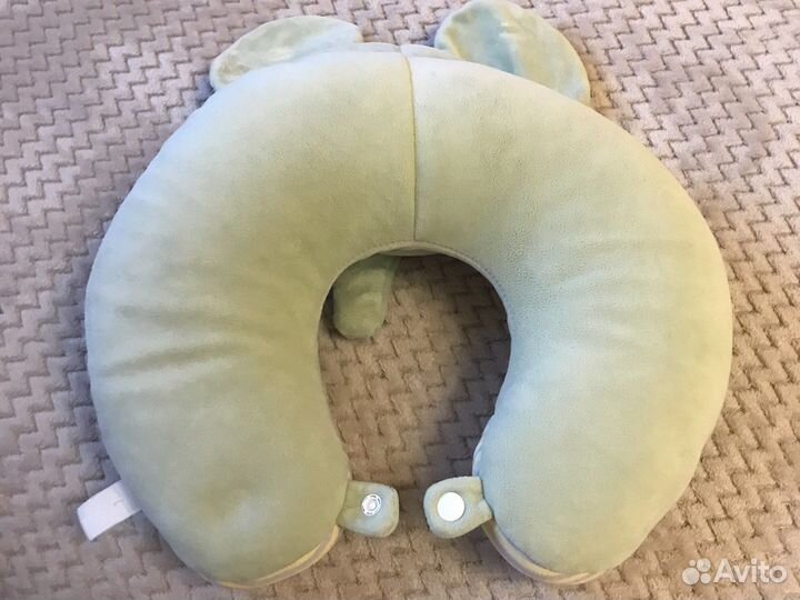 Детская подушка в дорогу