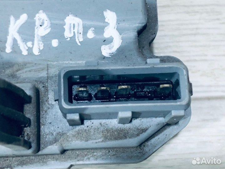 Замок двери задний правый Peugeot 206 1.4 KFW 2006