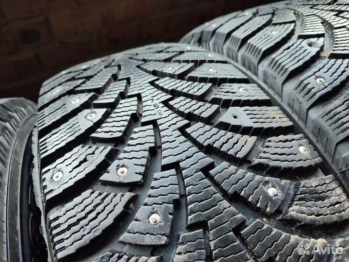 Nokian Tyres Nordman 4 215/65 R16