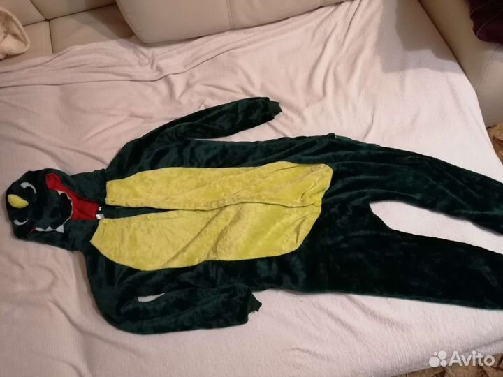 Костюм динозавра