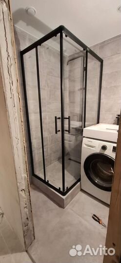 Установка душевых, стекол кабин