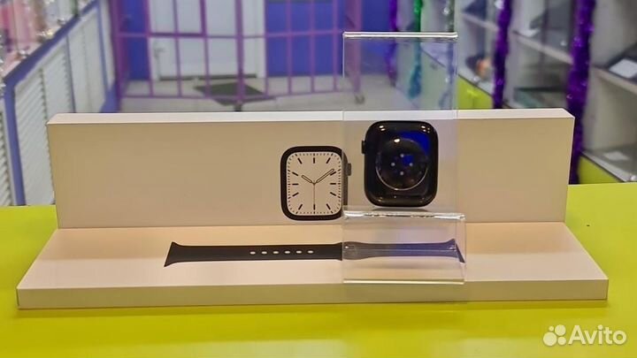 Умные часы Apple Watch Series 7 45mm