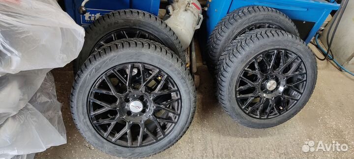 Колеса в сборе R16 зимние 4 98