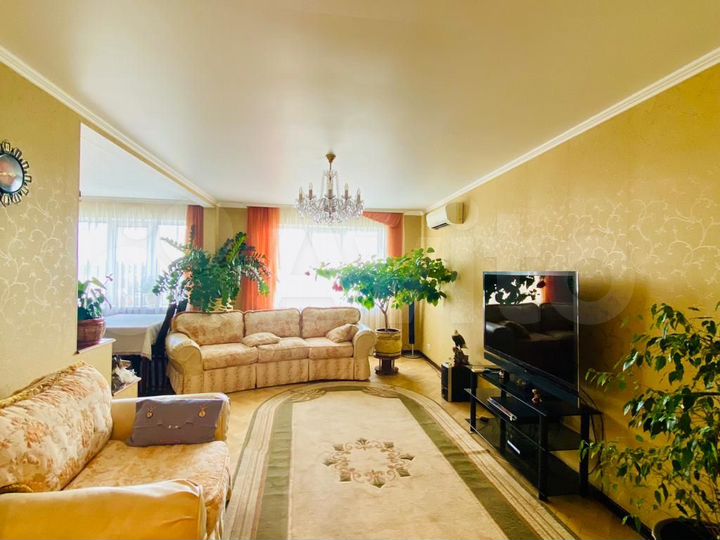 4-к. квартира, 140,2 м², 8/17 эт.