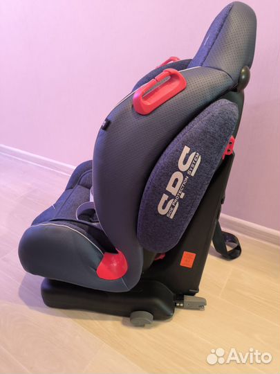 Новое детское автокресло с системой isofix