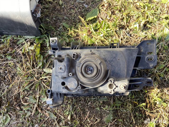 Фара Subaru forester sf5 фара