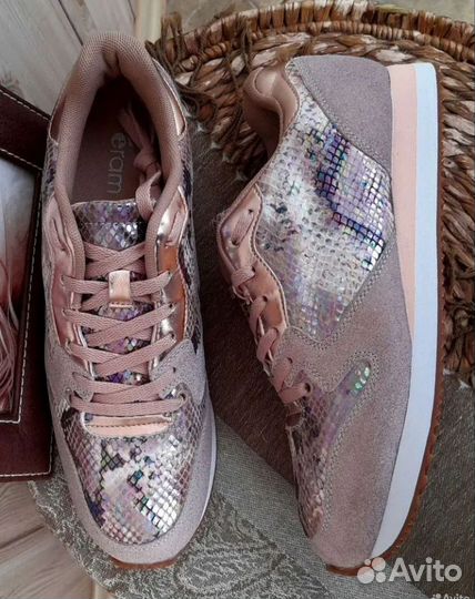 Кроссовки eram.Франция.Оригинал.Новые