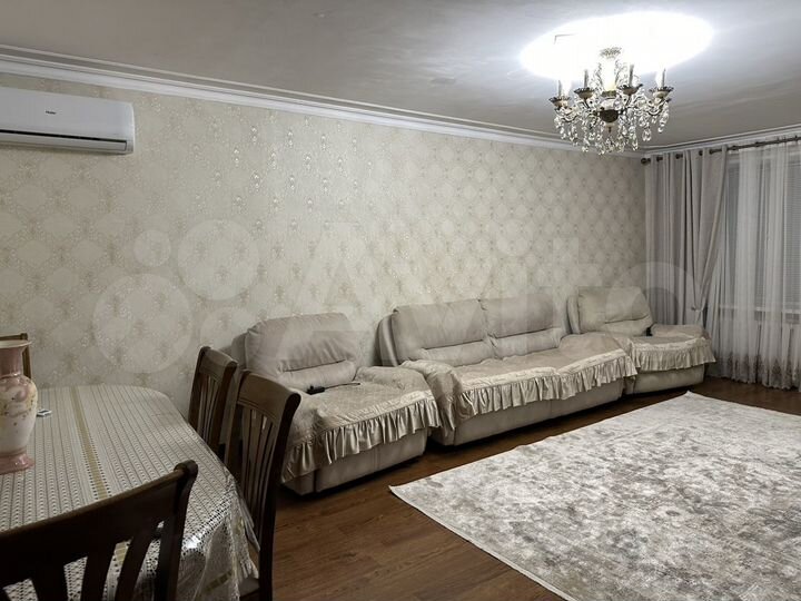 4-к. квартира, 90 м², 1/5 эт.