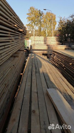Древесина для строительства и отделки: брус, доска, пиломатериалы
