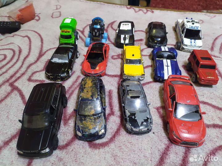 Металлические машинки