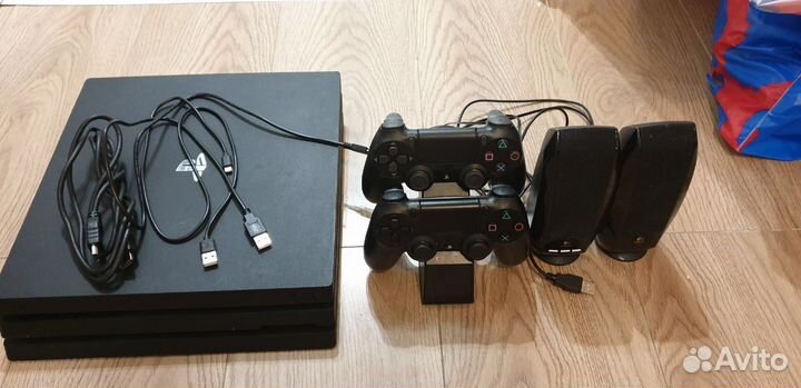 Sony playstation 4 pro 1tb