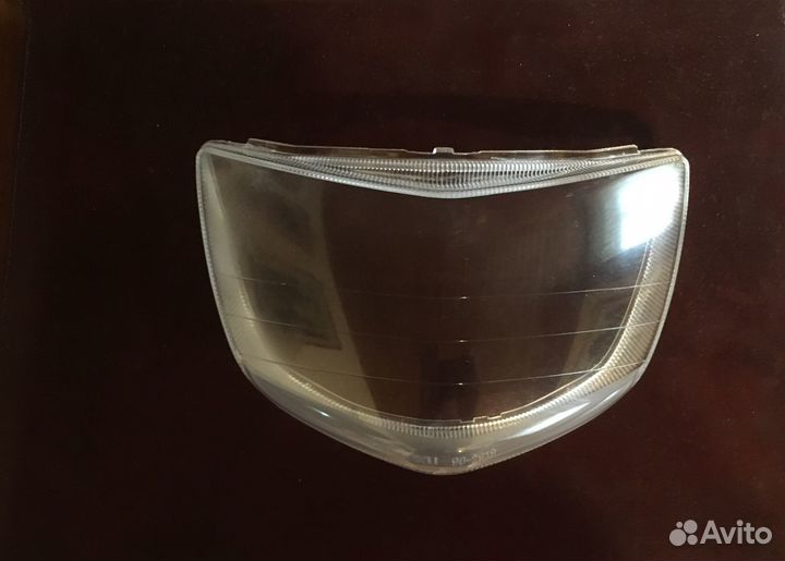 Стекло фары скутера Suzuki Address V125G