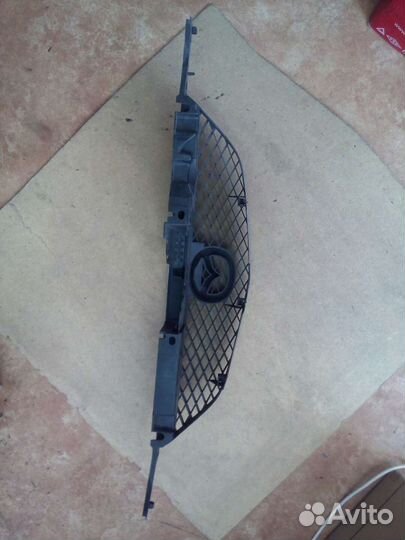 Решетка радиатора