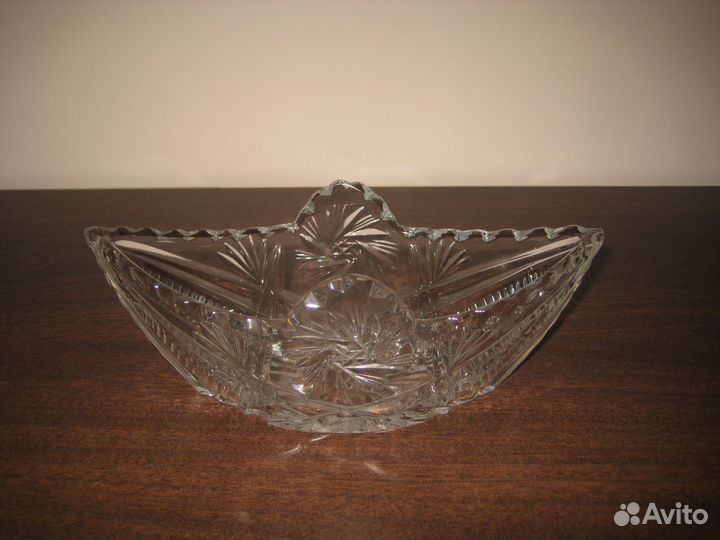 Ваза-ладья хрустальная времен СССР