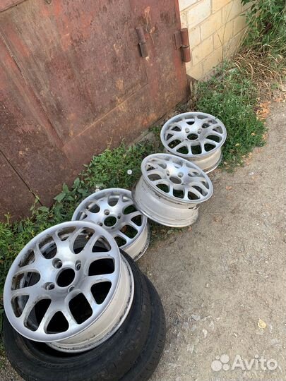 Всмпо Уран r15