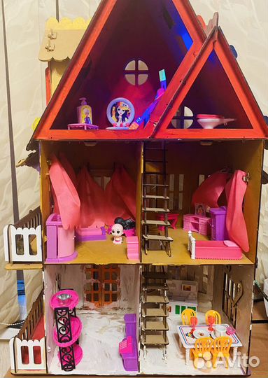 Кукольный домик из фанеры с мебелью