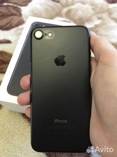 iPhone 7, 32 ГБ