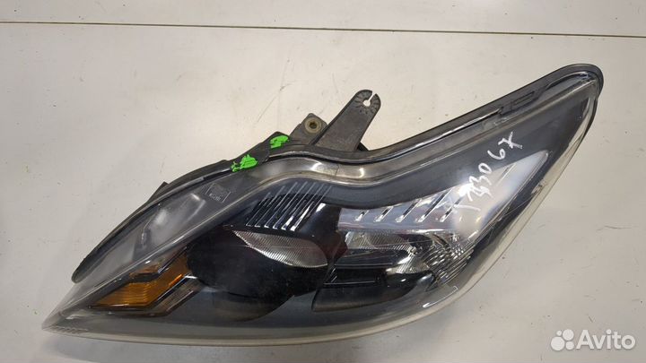 Фара (передняя) Ford Focus 2, 2009