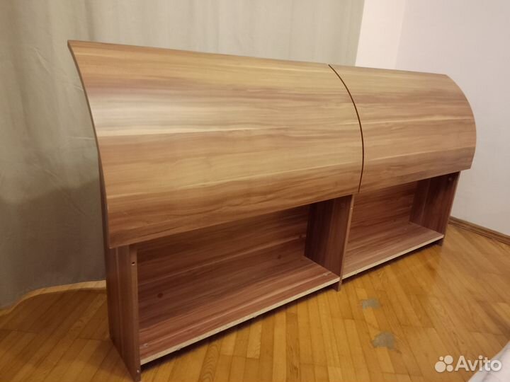 Ящик для белья (в изголовье кровати)