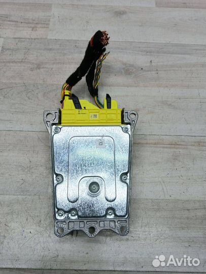 Блок управления SRS Airbag Mercedes W164