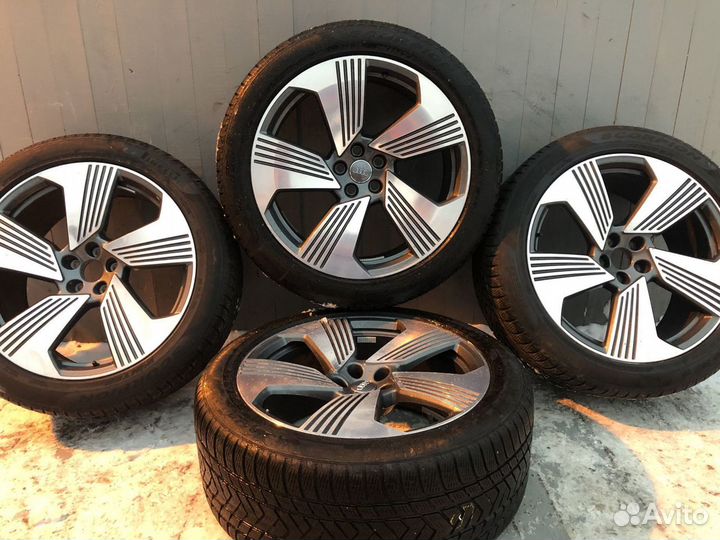 Оригинальные колеса Audi Q7 4M / E-Tron R21