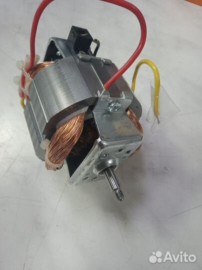 Двигатель мясорубки модель 7030; 60260