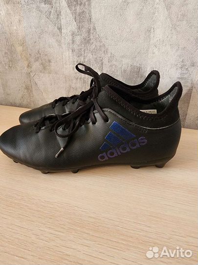 Футбольные бутсы Adidas X