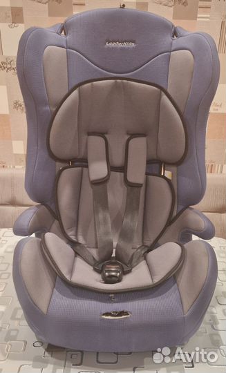 Автомобильное детское кресло от 9 до 36 кг