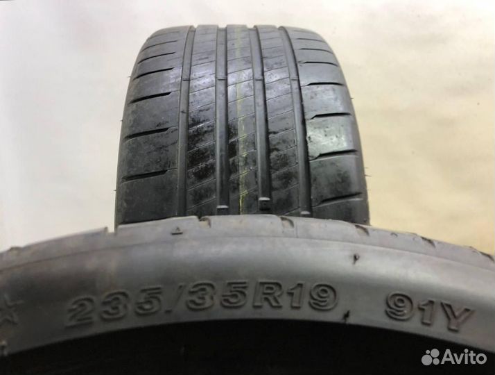 Bridgestone Potenza S005 235/35 R19 91Y