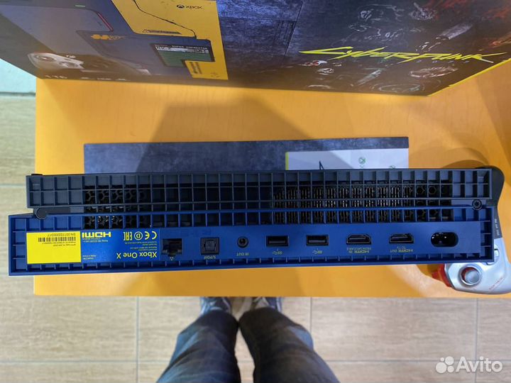 Xbox One X 1TB Cyberpunk 2077