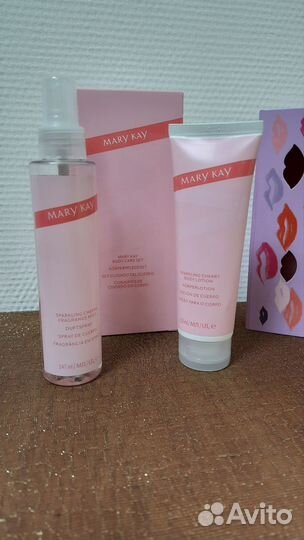 Парфюмированный набор спрей+крем