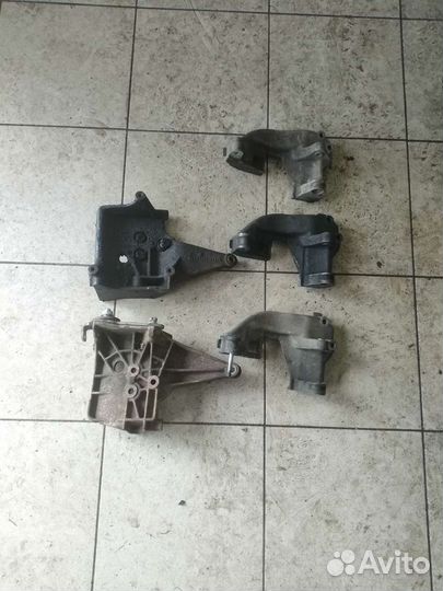 Кронштейн кондиционера. Нива. Нива Шевроле