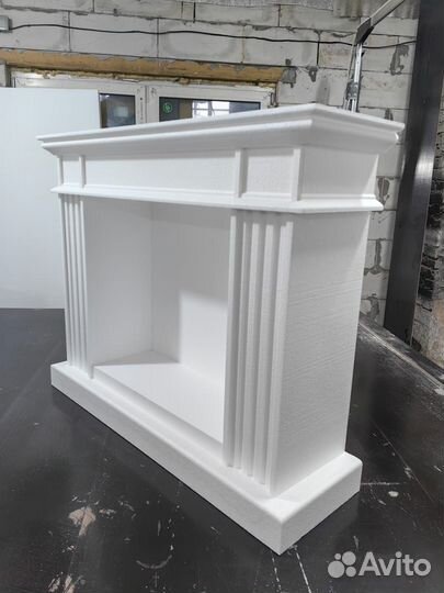 Камин декоративный из качественного пенопласта